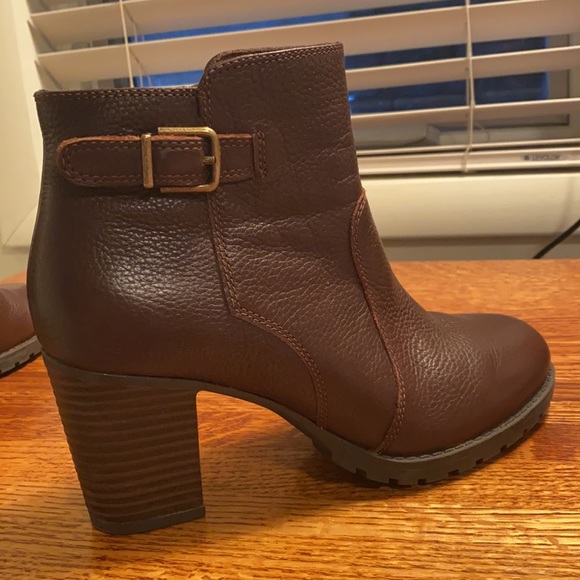 Clarks Softspots booties- excellent - Picture 8 of 8